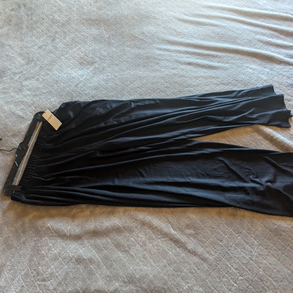 Yozy Beautiful soft Flowy long large pants with pockets - Picture 3 of 9